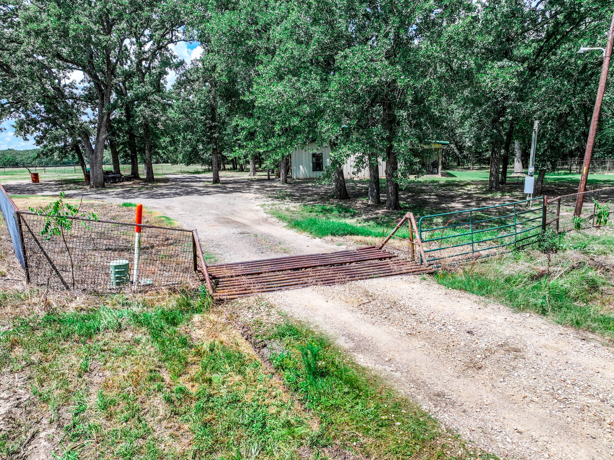 537 County Road 4508