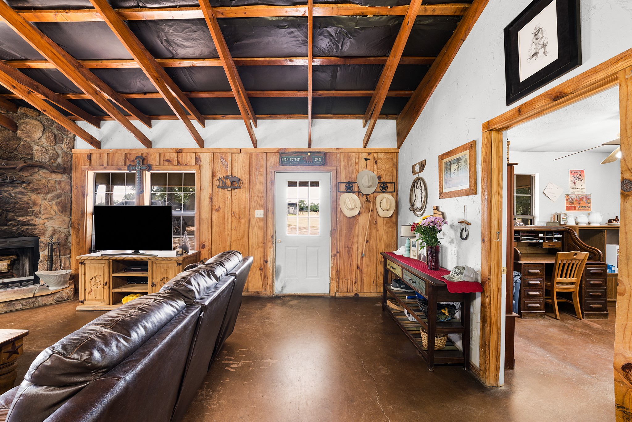 537 County Road 4508