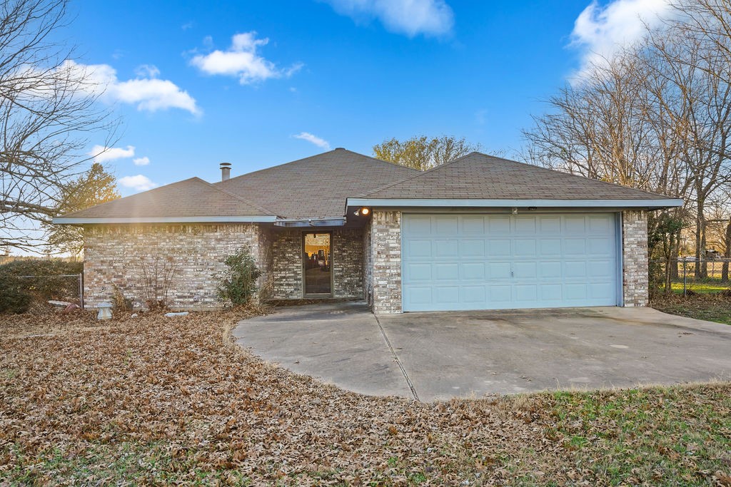 291 Farm Road 3132