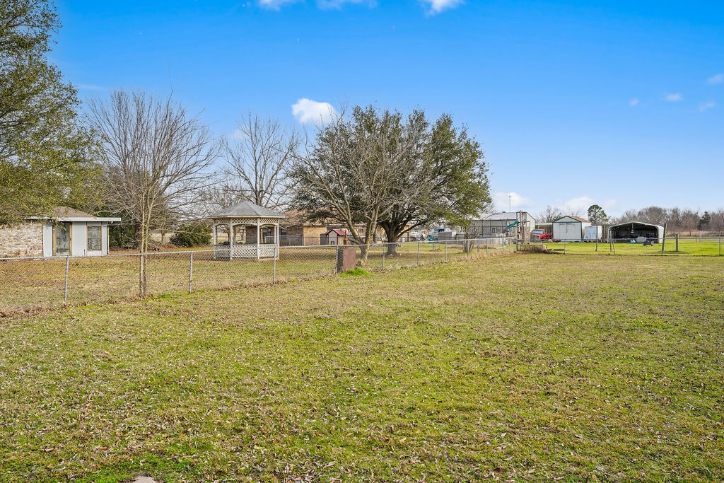 291 Farm Road 3132