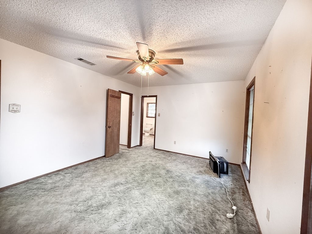 291 Farm Road 3132