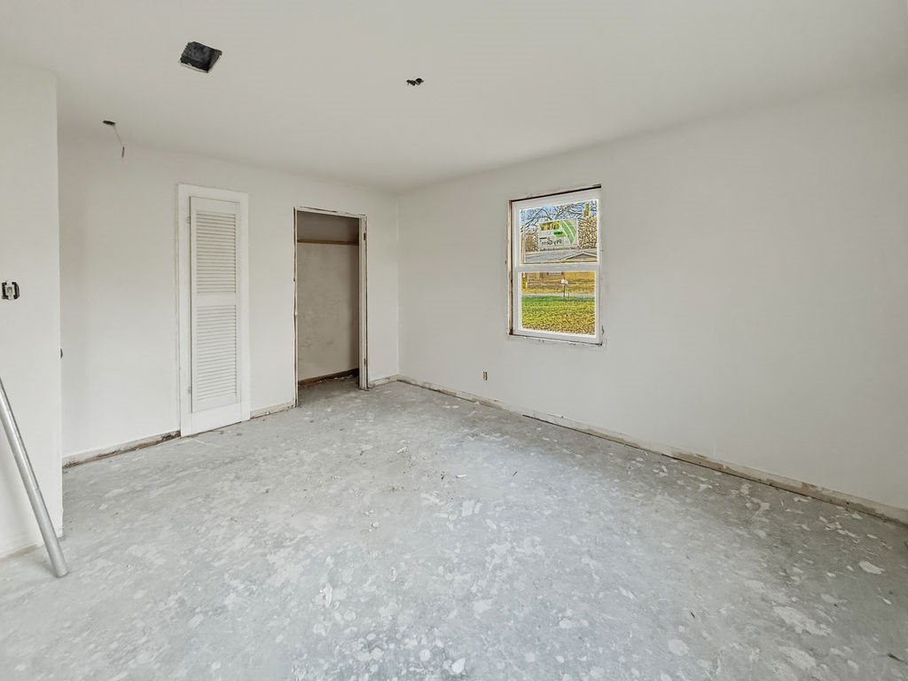 2247 W Sherman Street