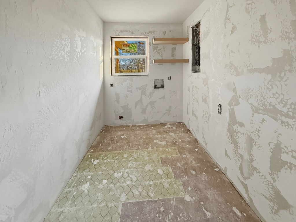 2247 W Sherman Street