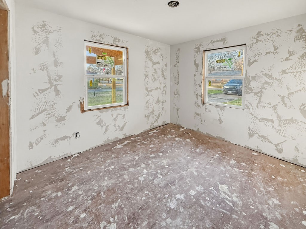 2247 W Sherman Street