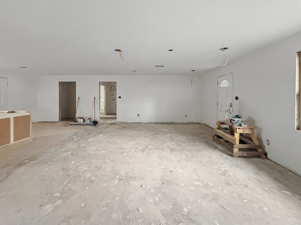 2247 W Sherman Street