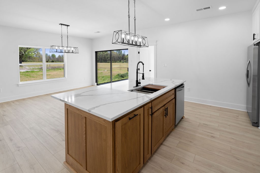 2408 Matthew Drive