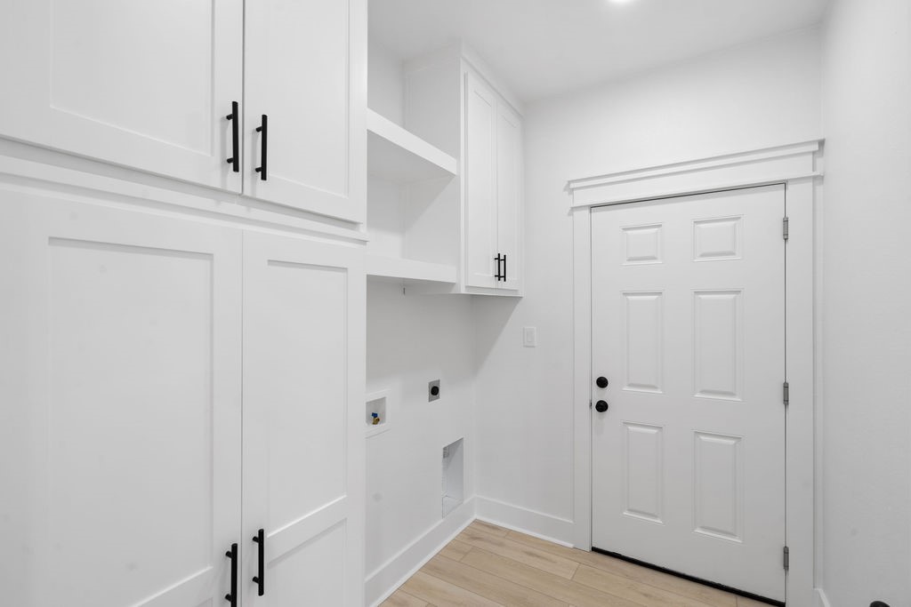 2408 Matthew Drive