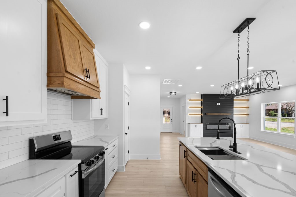 2408 Matthew Drive