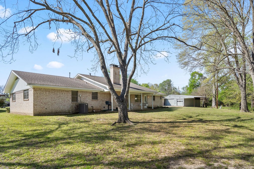 2823 Birchwood Lane