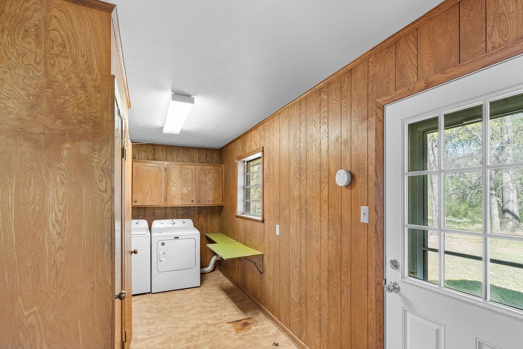 2823 Birchwood Lane
