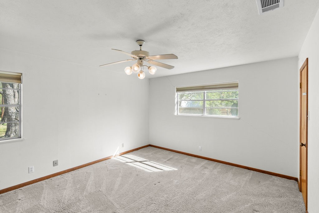 2823 Birchwood Lane