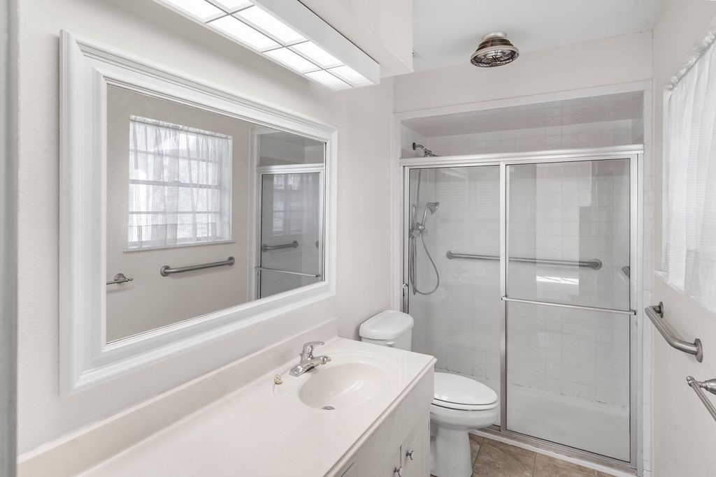 2823 Birchwood Lane