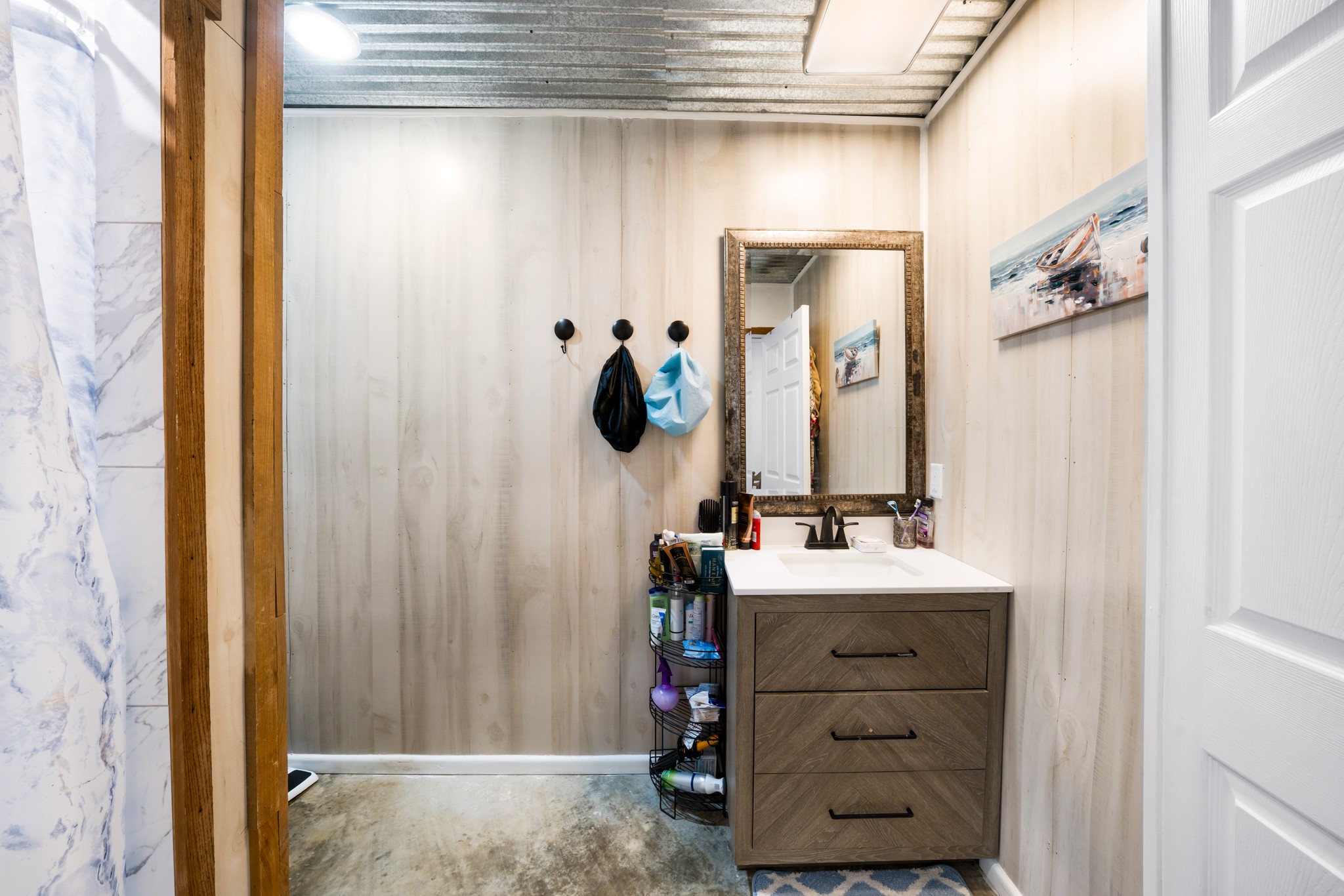 8050 W Interstate Highway 30