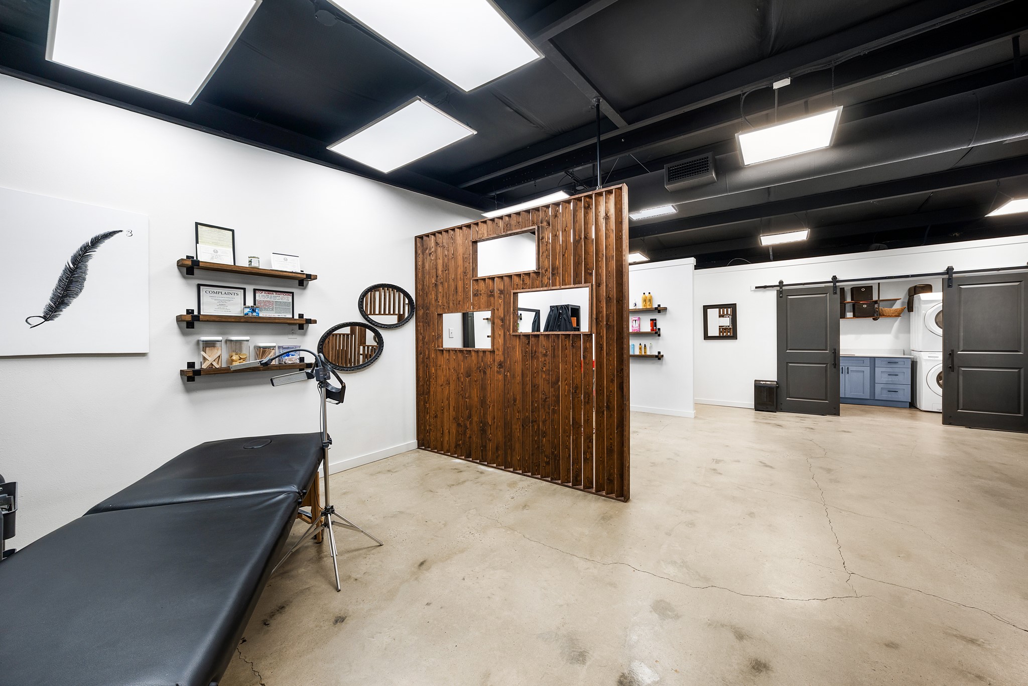 8050 W Interstate Highway 30