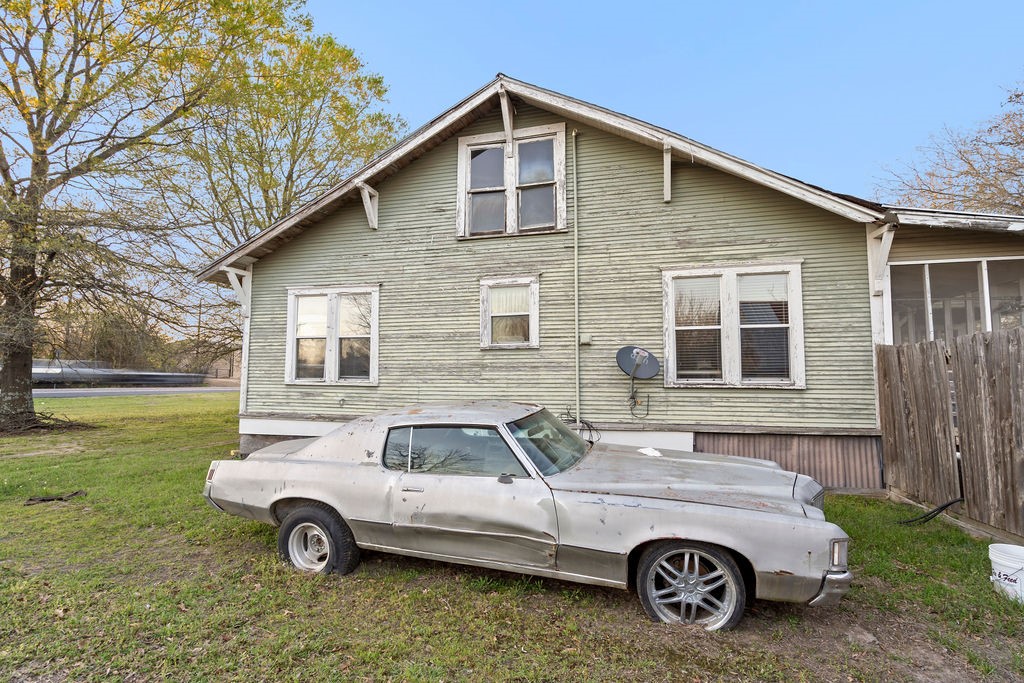 12886 Texas Highway 19 N