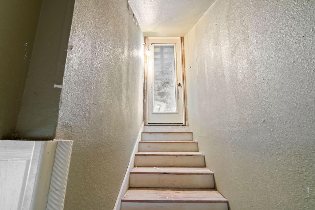 12886 Texas Highway 19 N