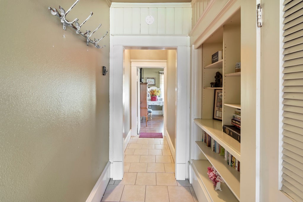 12886 Texas Highway 19 N