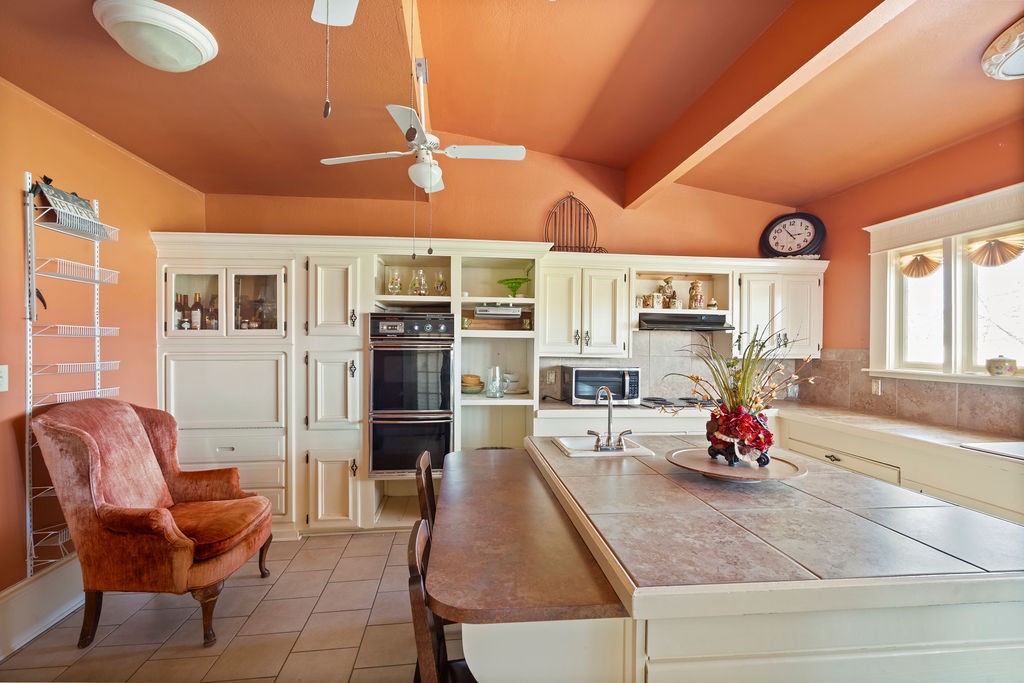 12886 Texas Highway 19 N