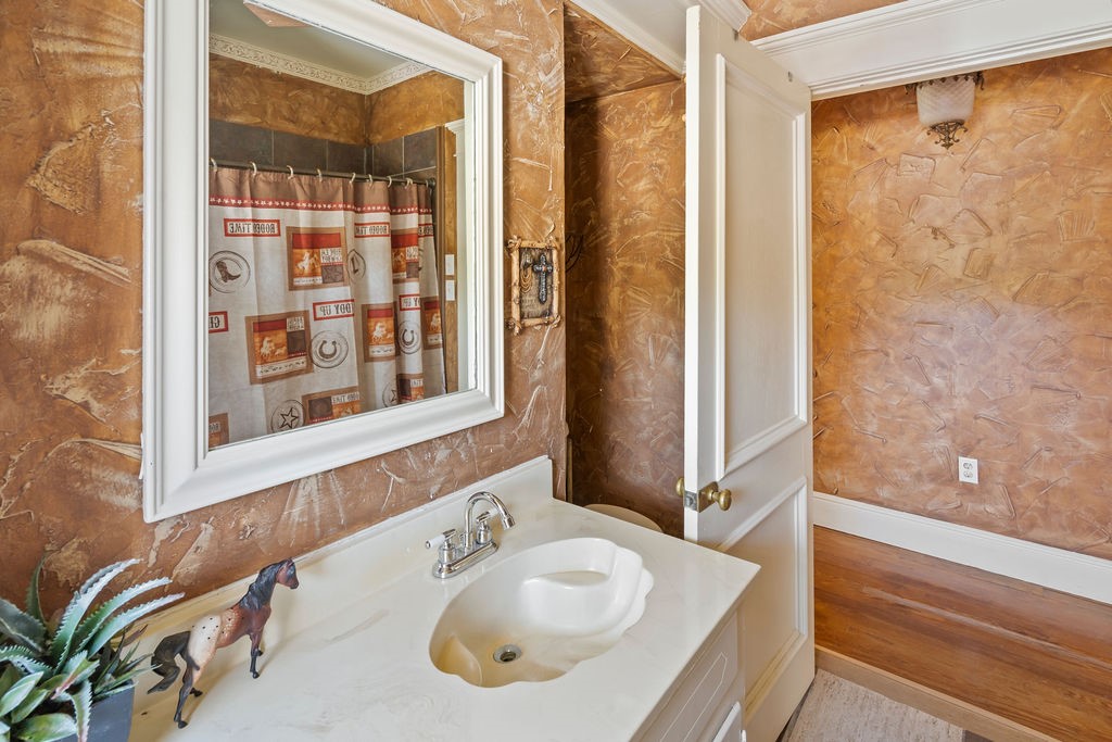 12886 Texas Highway 19 N