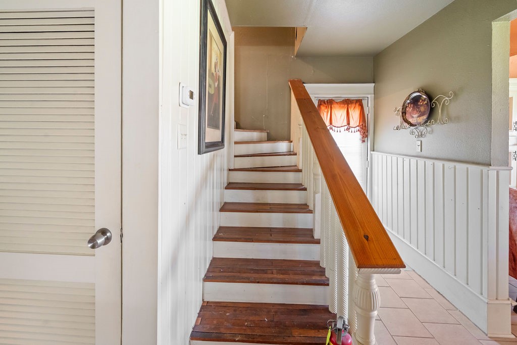 12886 Texas Highway 19 N