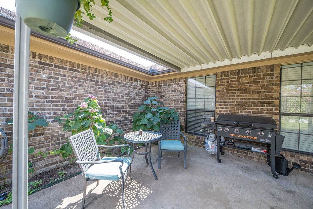 328 Hollie Circle