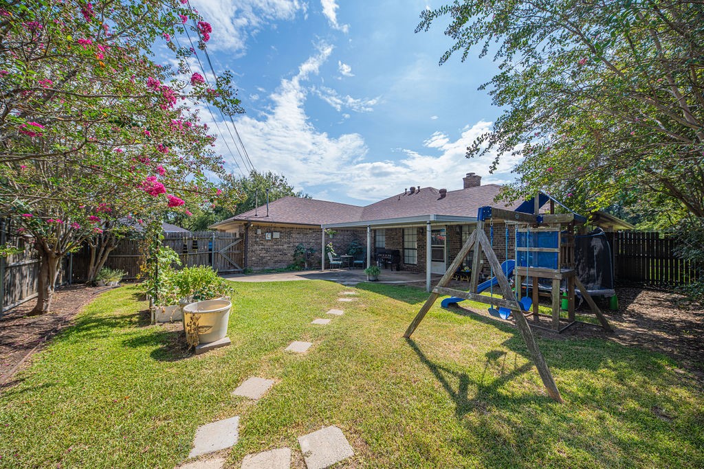 328 Hollie Circle