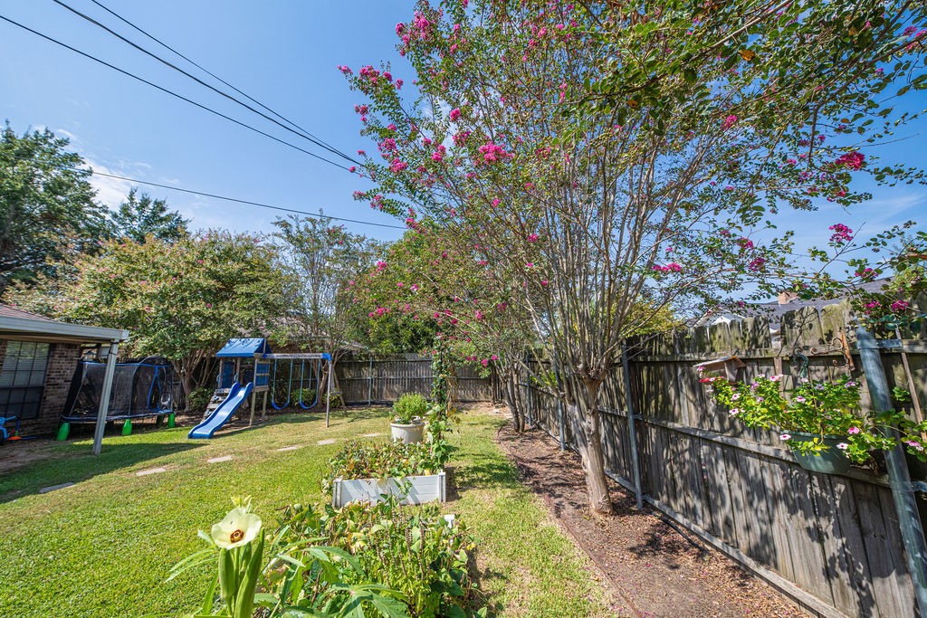 328 Hollie Circle