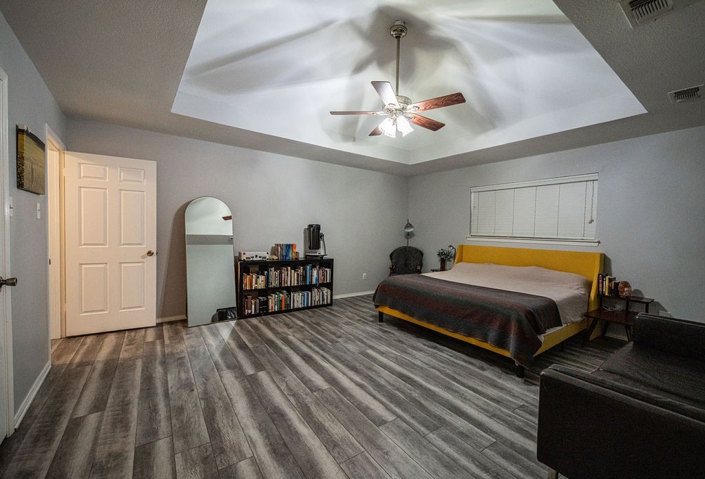 328 Hollie Circle