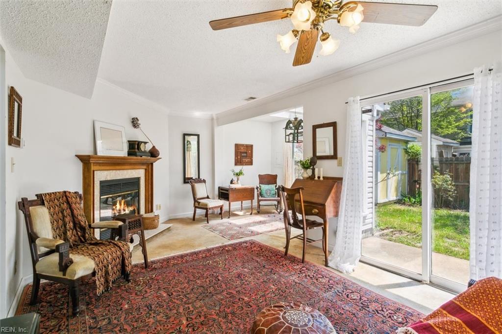 107 Stallion CT