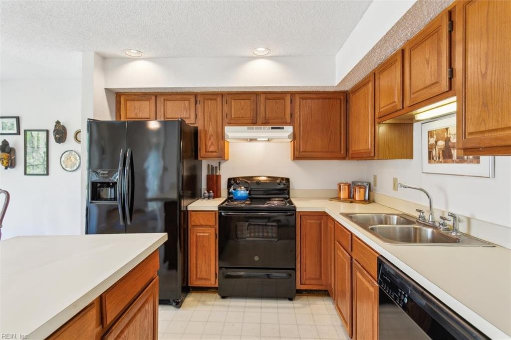 107 Stallion CT