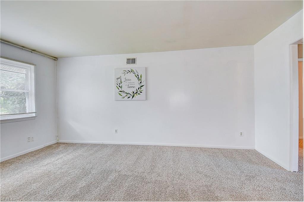 625 Abbey DR