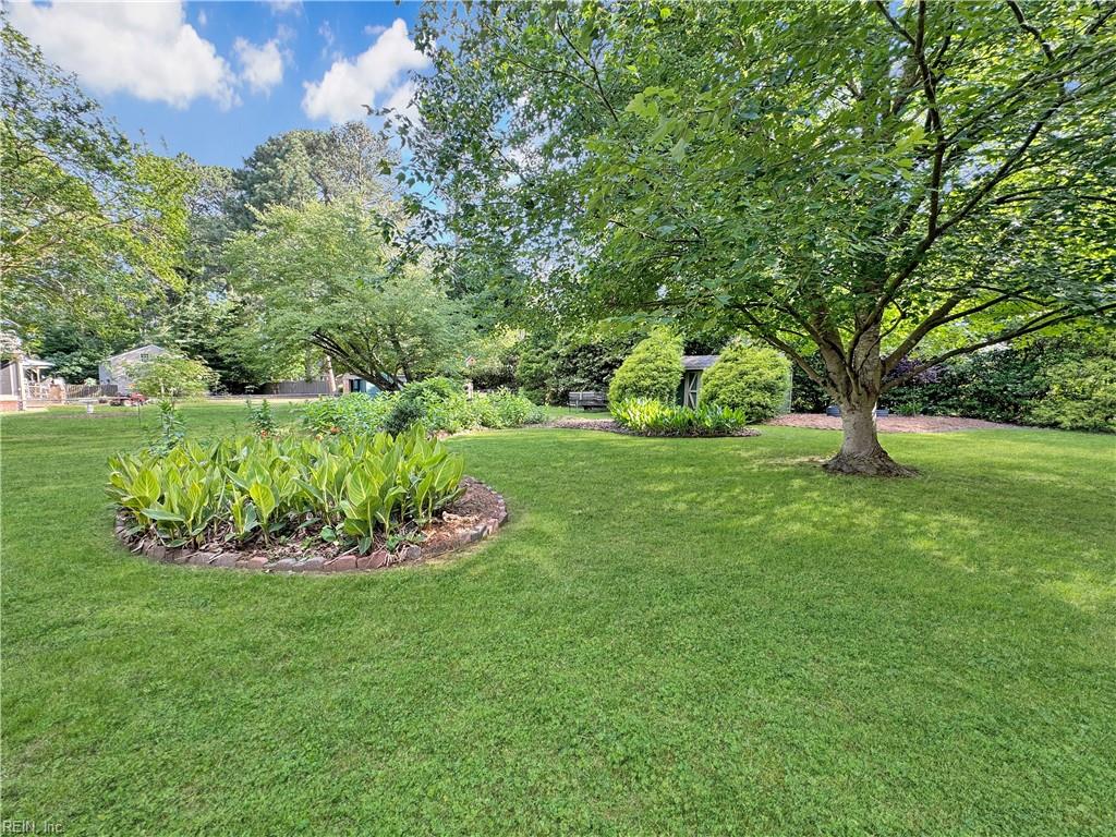 103 Cherry Point DR