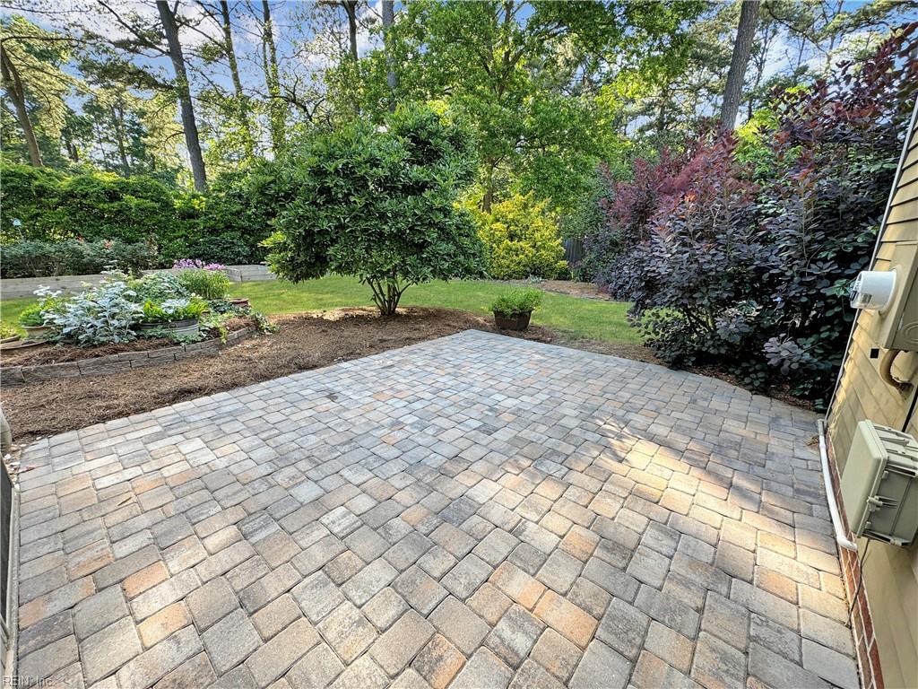 103 Cherry Point DR