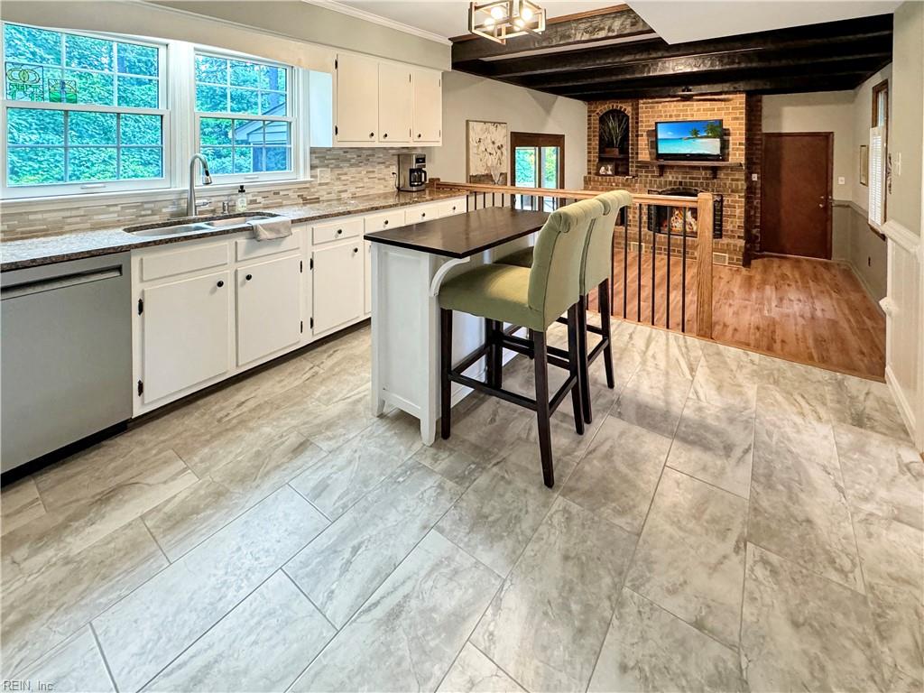 103 Cherry Point DR