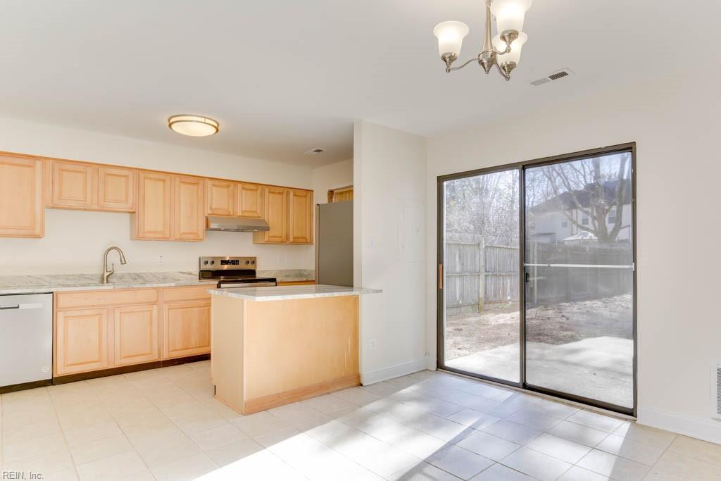 2202 London Company WAY