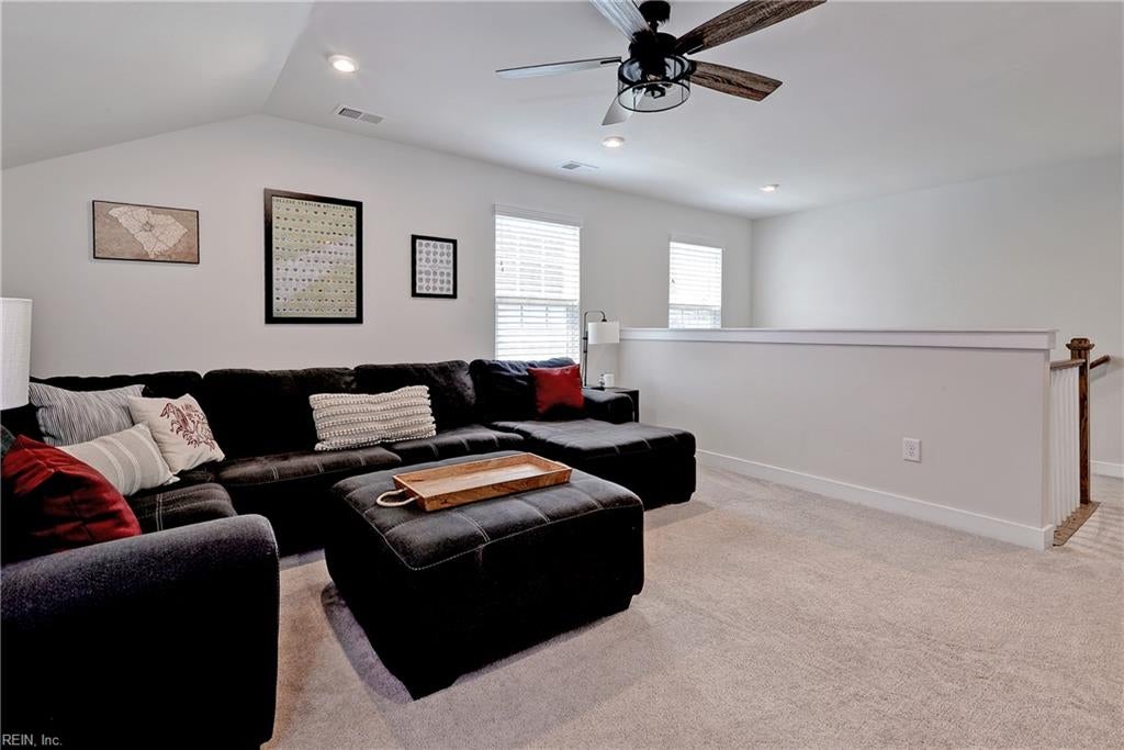 3636 Marigold CT