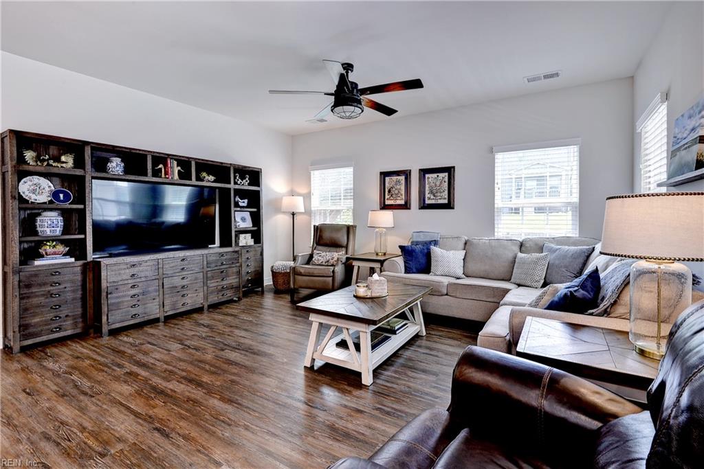 3636 Marigold CT