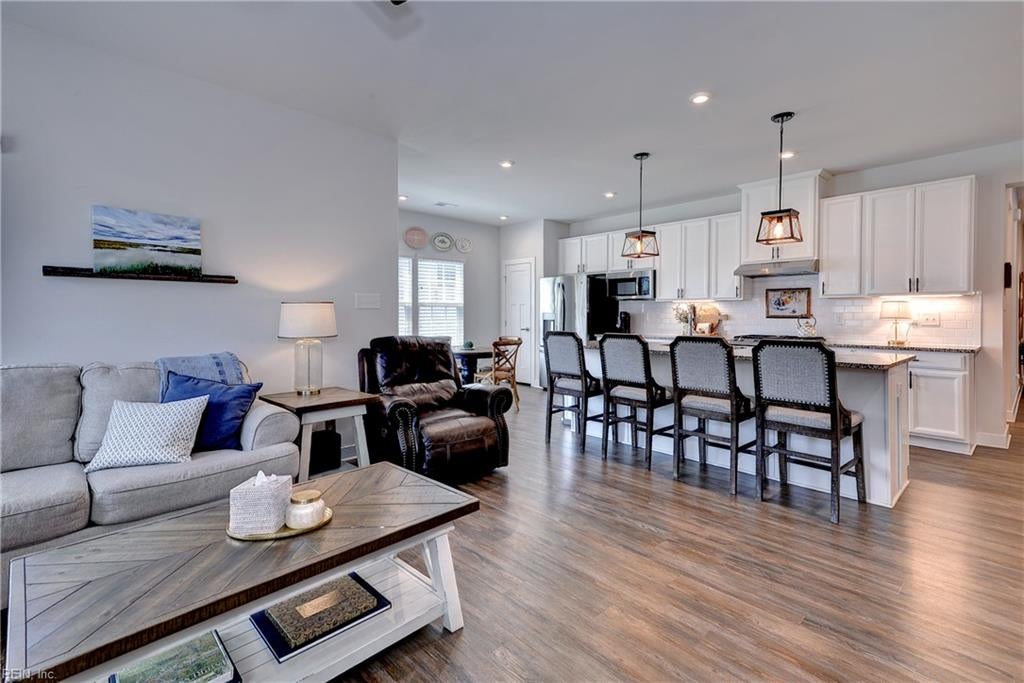 3636 Marigold CT