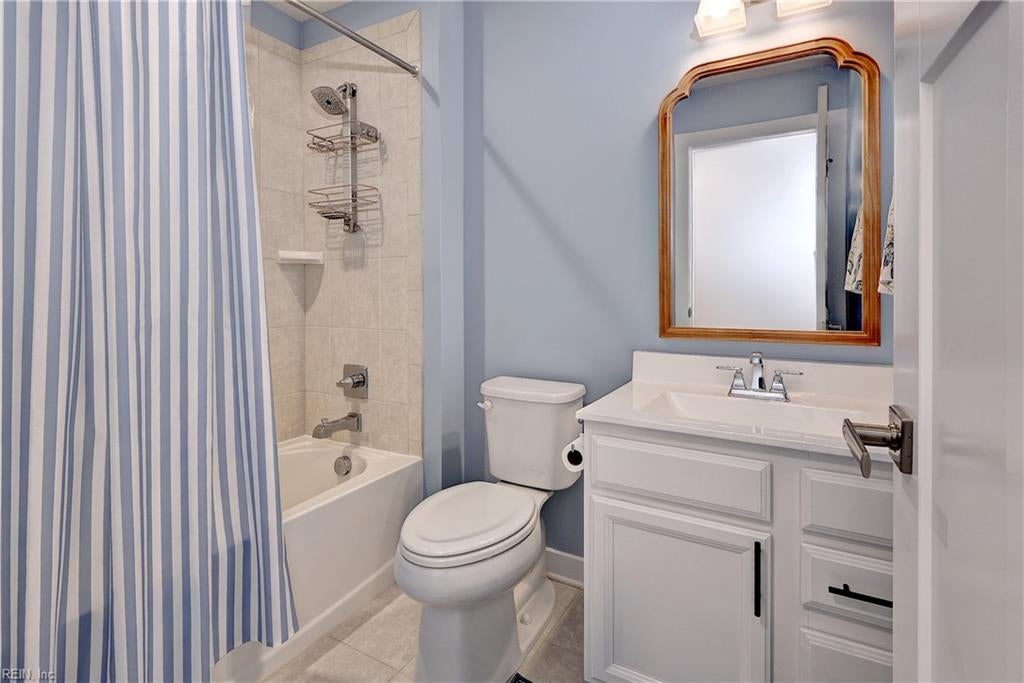 3636 Marigold CT