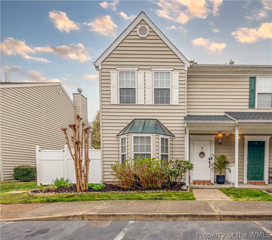 1508 Creek Ct