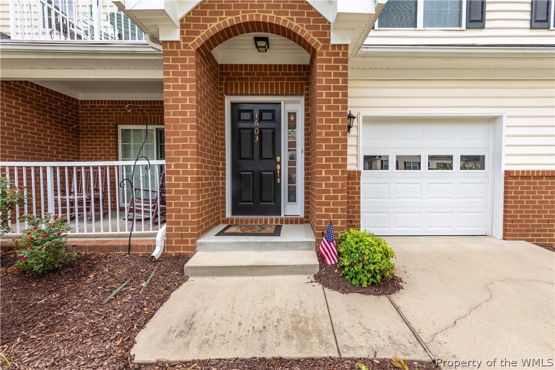 1603 Rustads Cir