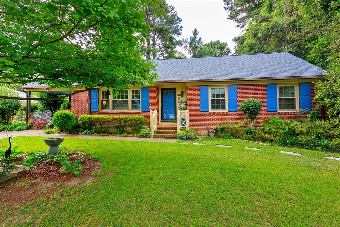 495 Burnham Rd