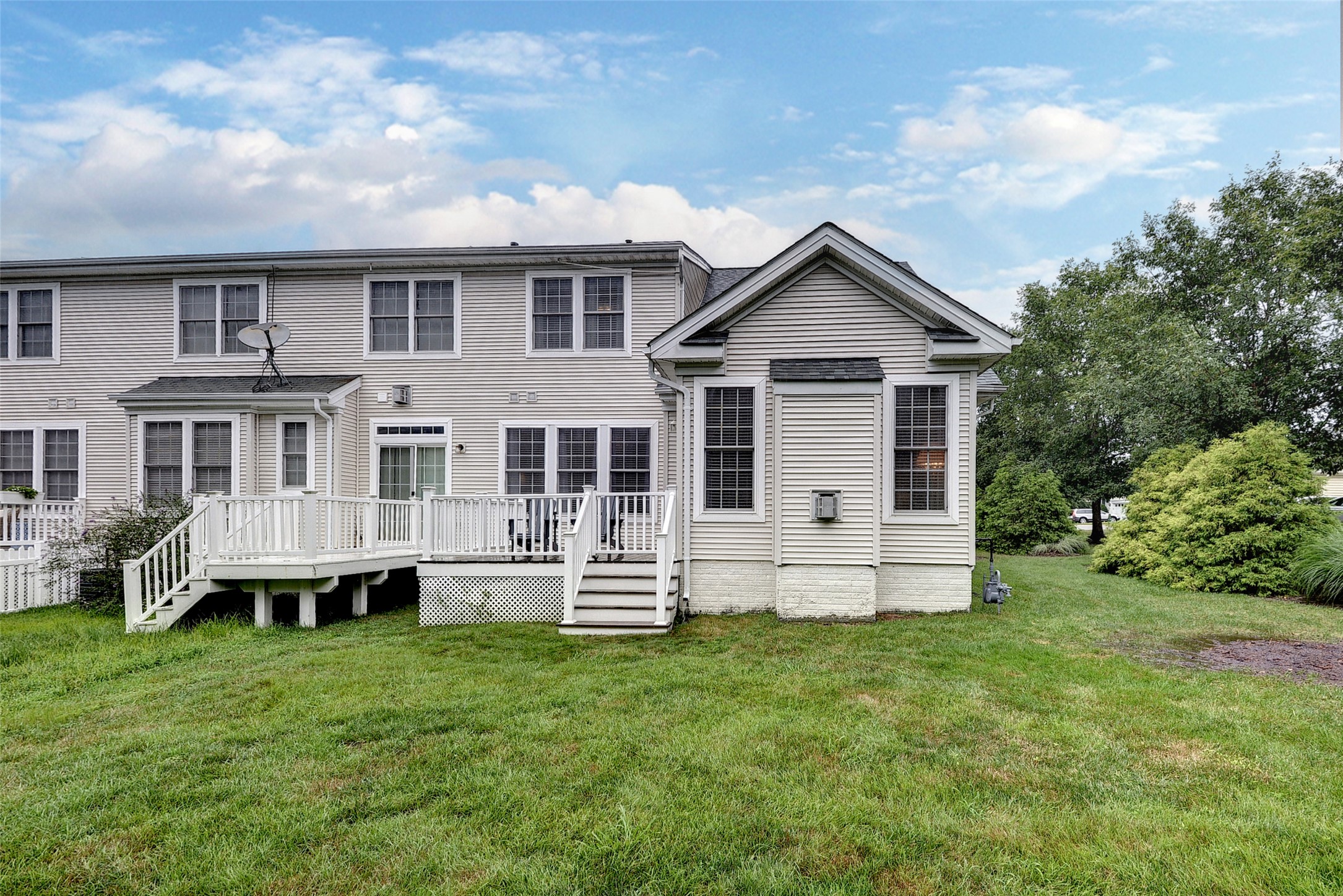 4301 Sprucemont