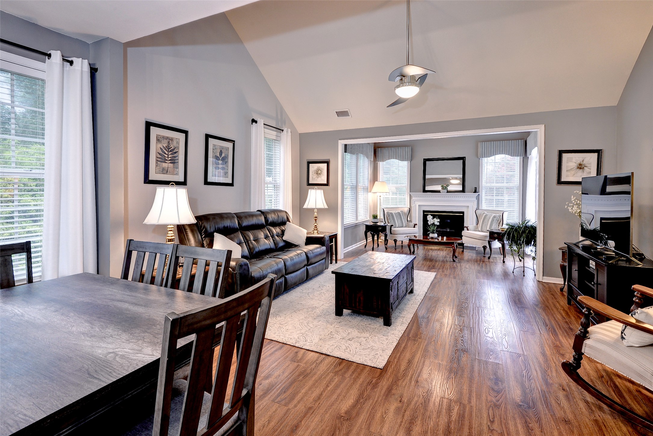 4301 Sprucemont