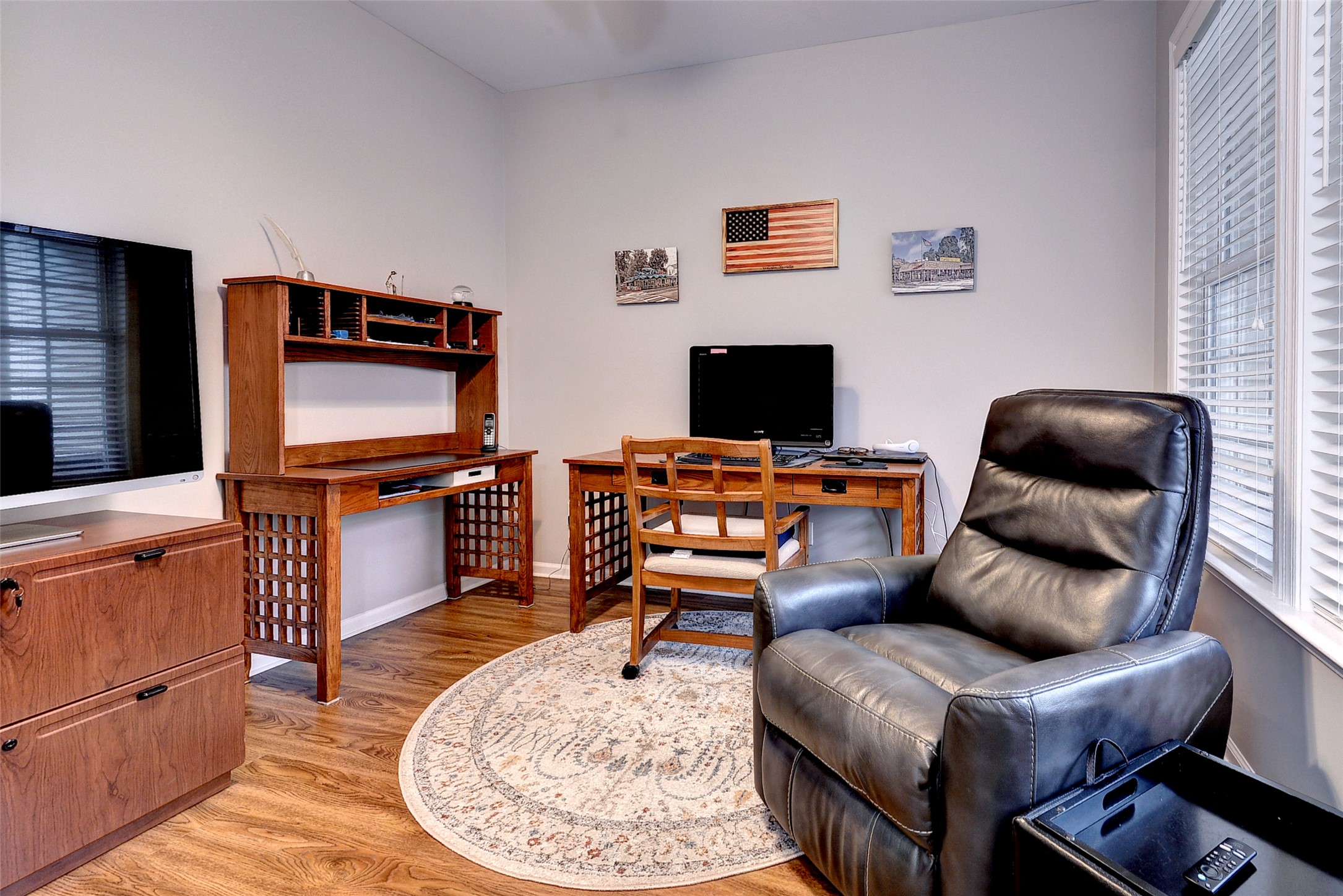 4301 Sprucemont