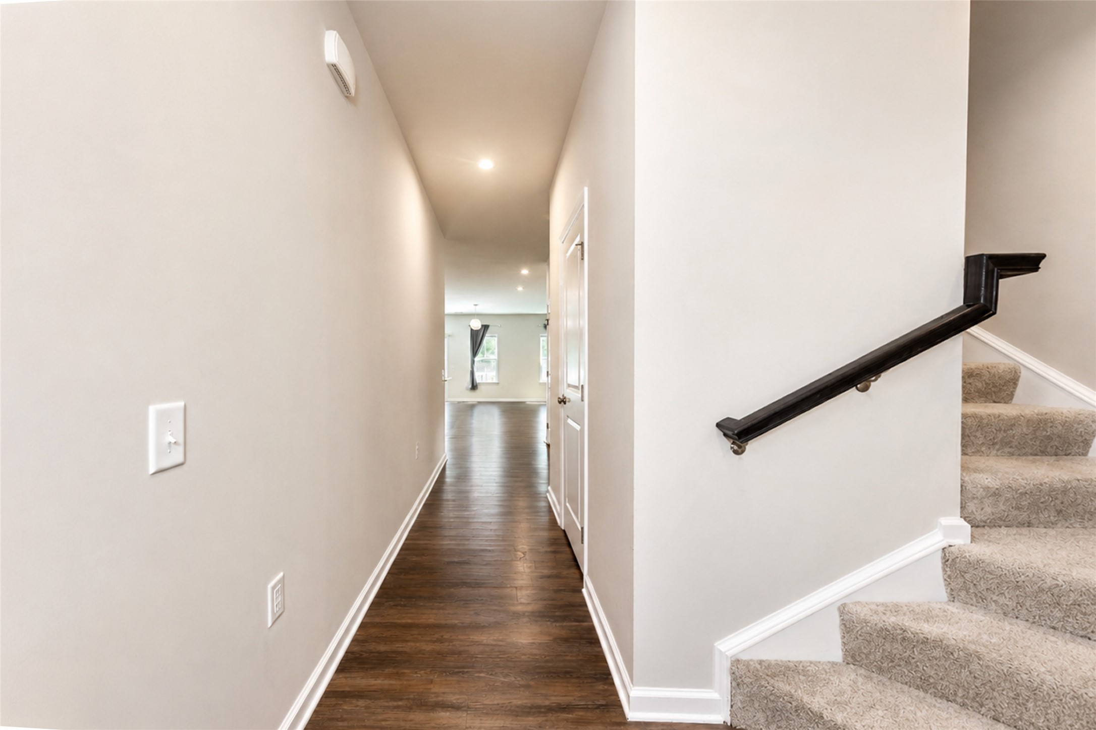 121 Capeside Ct