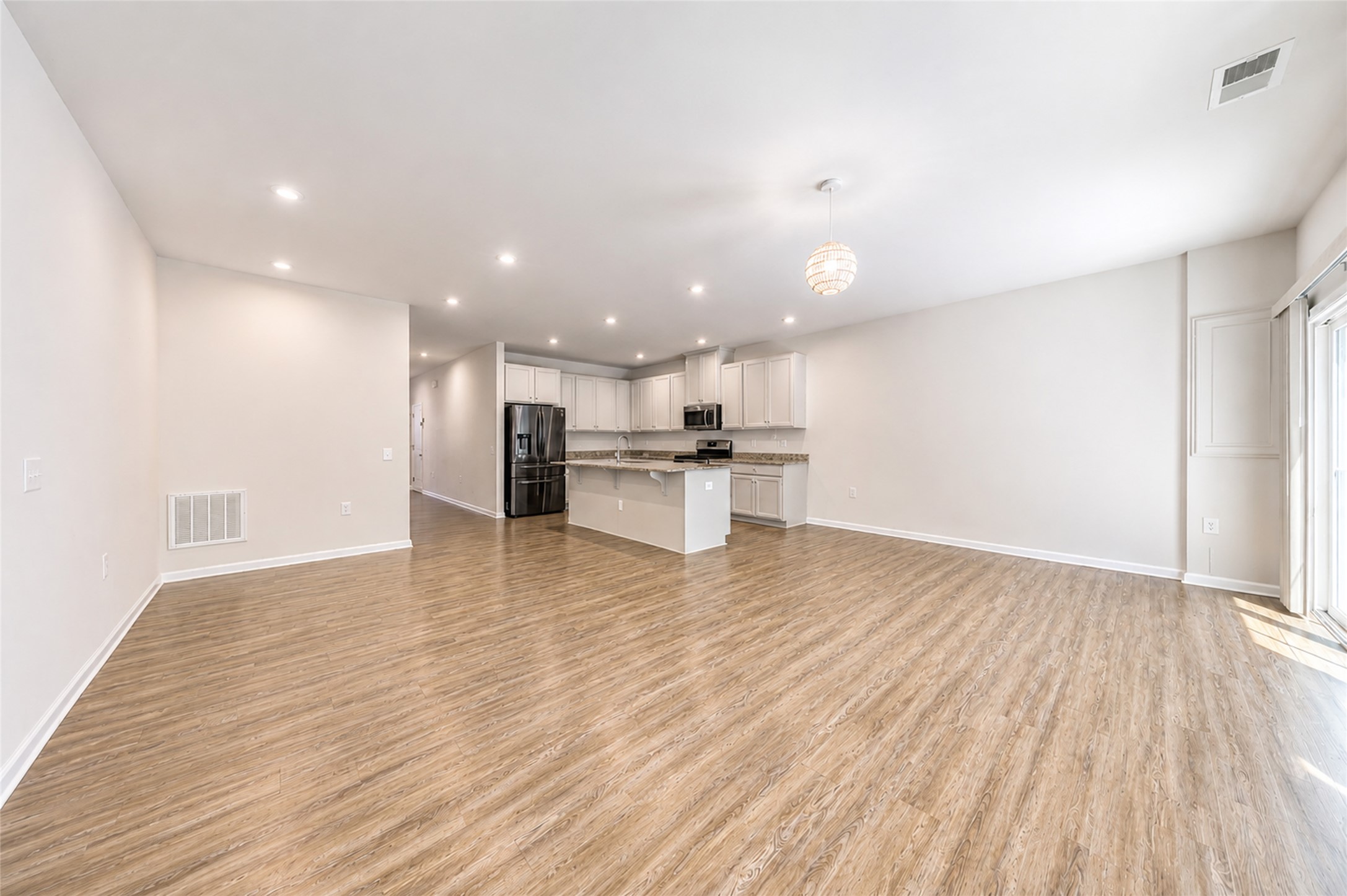 121 Capeside Ct