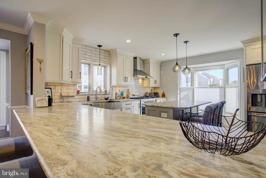 104 CAMBRIDGE LANDING 104A