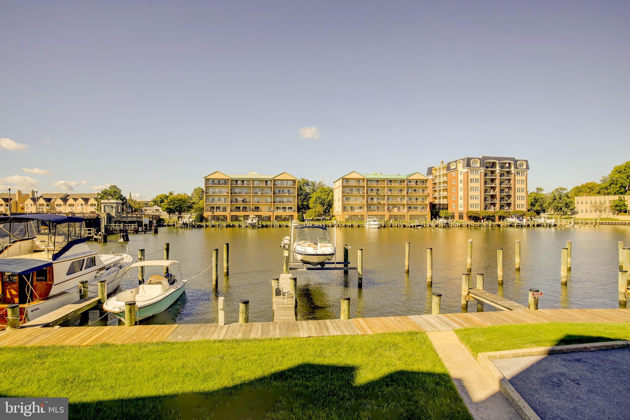 104 CAMBRIDGE LANDING 104A