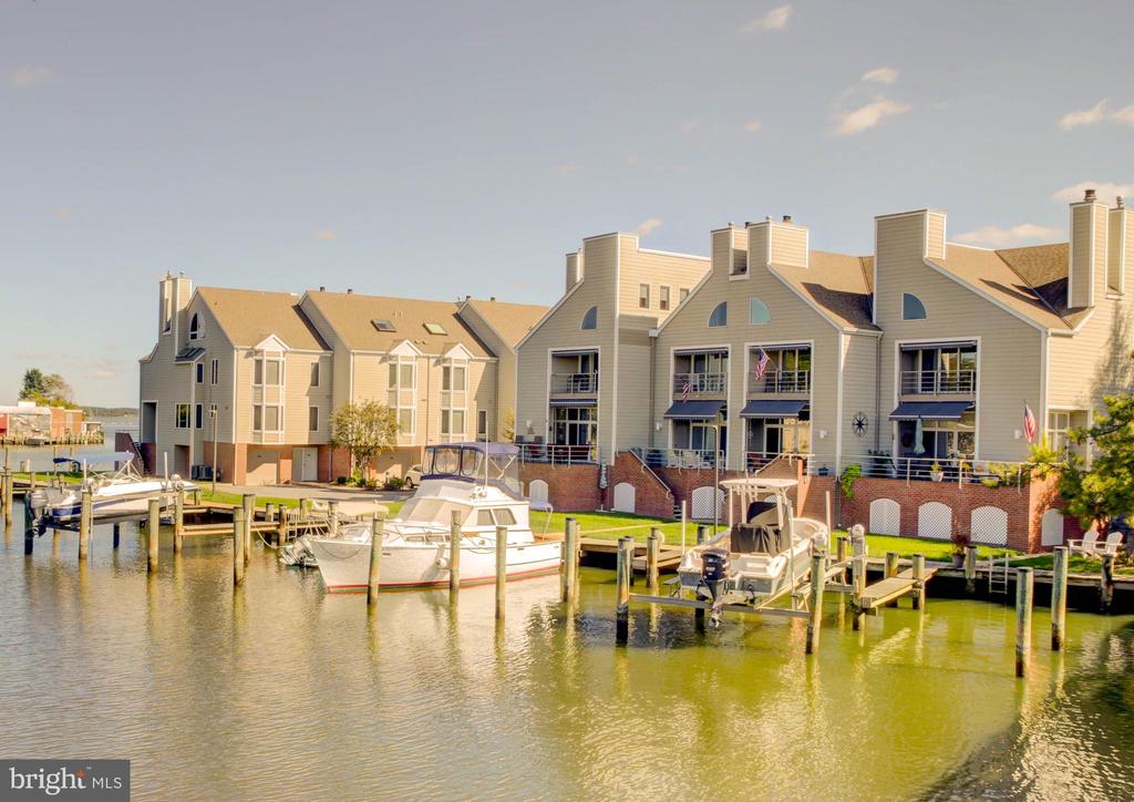 104 CAMBRIDGE LANDING 104A